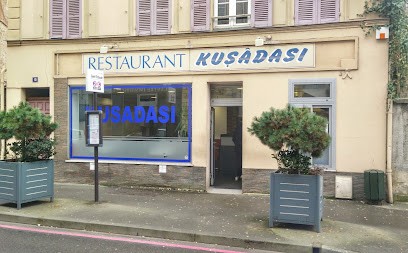 Kusadasi, Kebab à Dreux