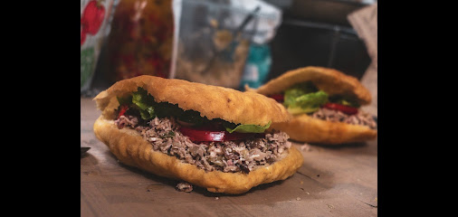 Saveur Boucanee Bokit, Kebab à Saint-Priest-Taurion